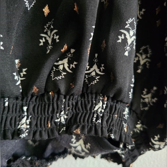 Love Fire Crop Top - Picture 3 of 5